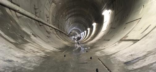 Vistas dentro del del túnel de Sydhavn/M4 en Copenhage
