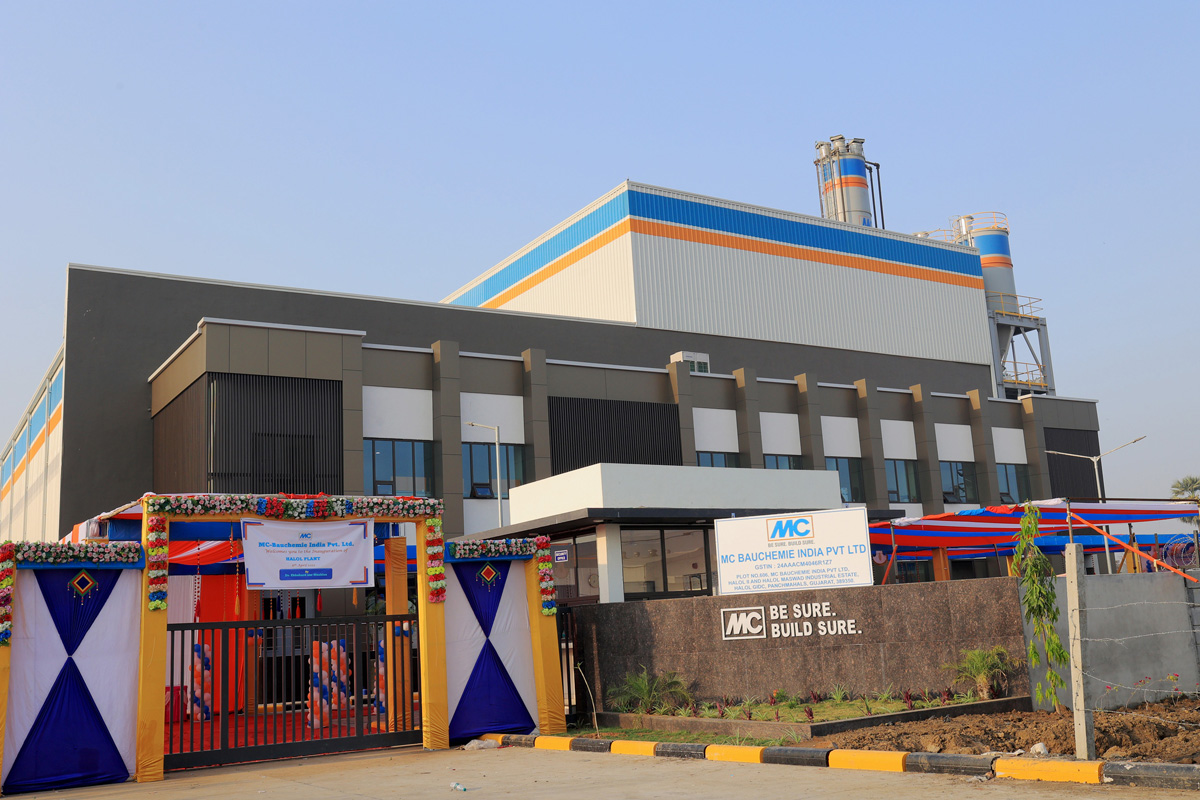 Vista de las nuevas instalaciones industriales de MC-Bauchemie India en Halol.